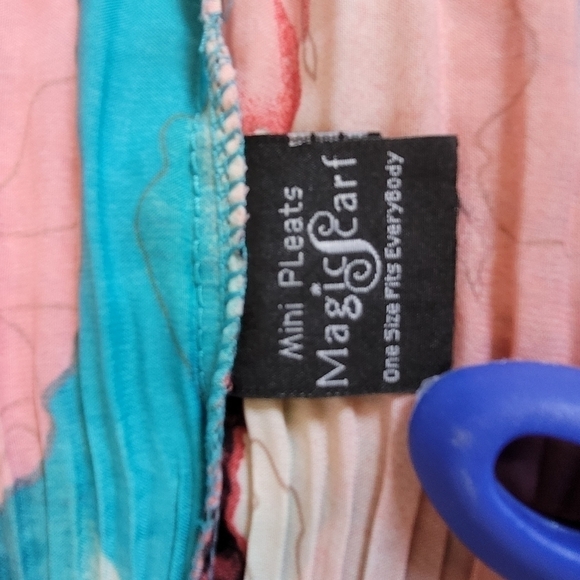 VINTAGE Pleated Peplum Tank Top | OS - Picture 2 of 7